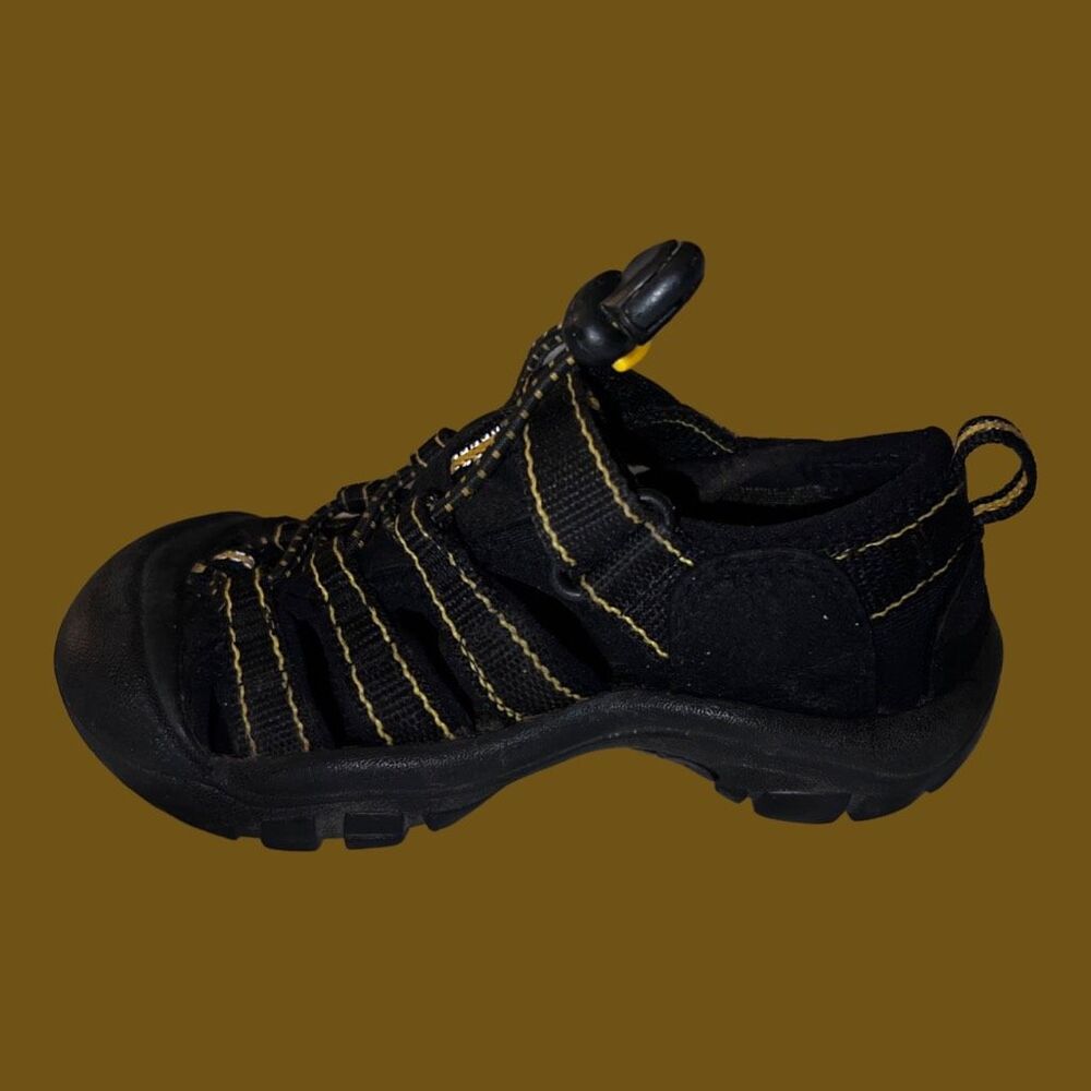 Keen Toddler Newport H2 Black/Bumble Bee Yellow Sandal Sneakers Size 10 - Picture 5 of 7